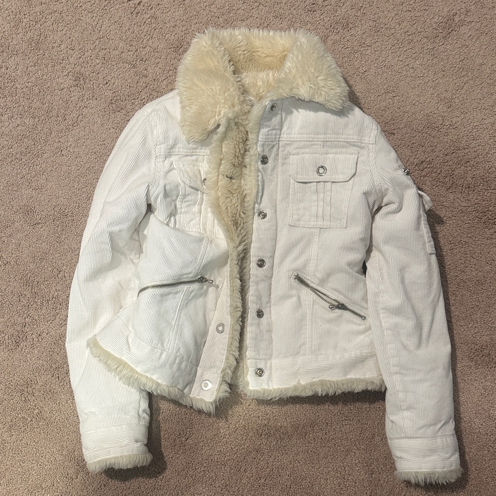 JLO vintage White Faux Fur Lined Jacket